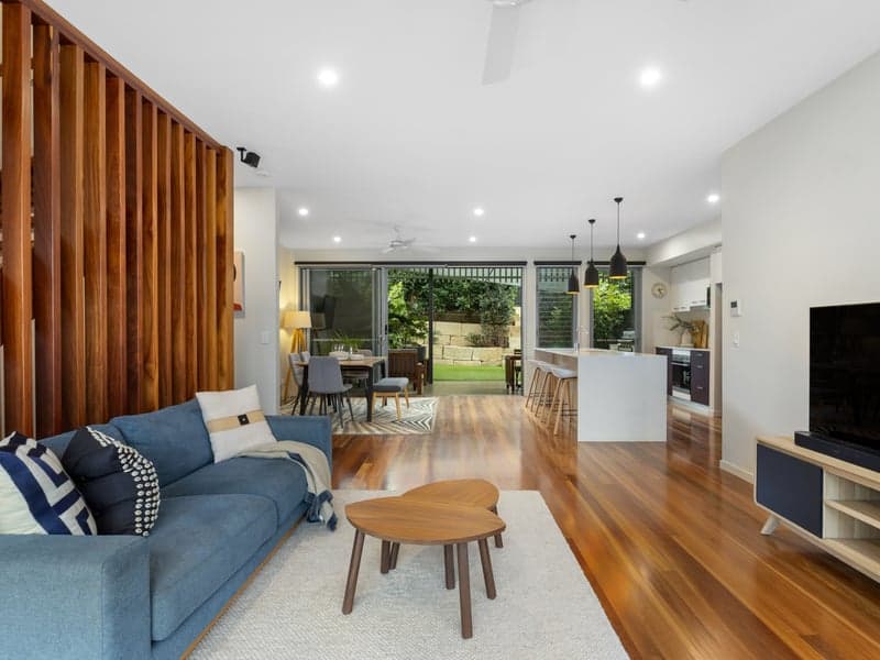 104/35 Kersley Road, Kenmore - Thumbnail 6