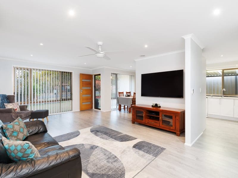 32 Bluegum Drive, Camira - Thumbnail 3