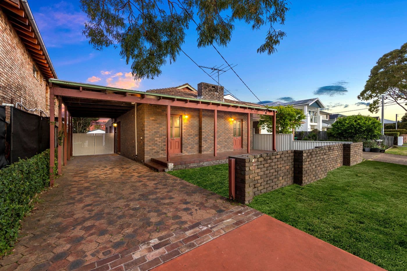 18 Chelmsford Avenue, Cronulla - Image 1