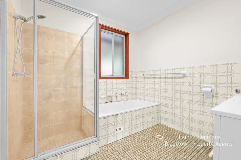 1																										Bindaree Street
														
								Hebersham, NSW 2770, Marayong - Thumbnail 5