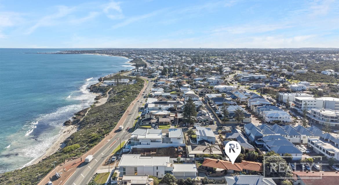 135A &135B West Coast Drive, North Beach 6020, North Beach - Image 1