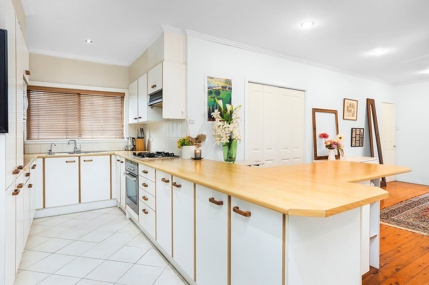 22 Balfour Avenue, Caringbah - Thumbnail 3