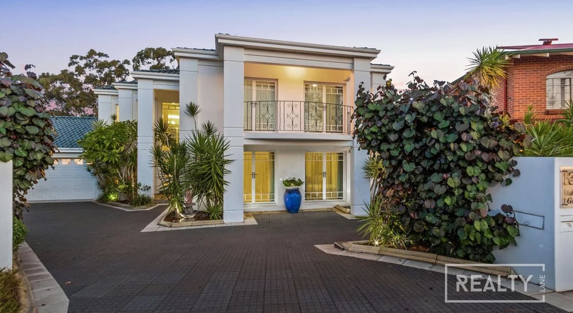601/127 Great Western Highway, Mays Hill, Duncraig - Thumbnail 2