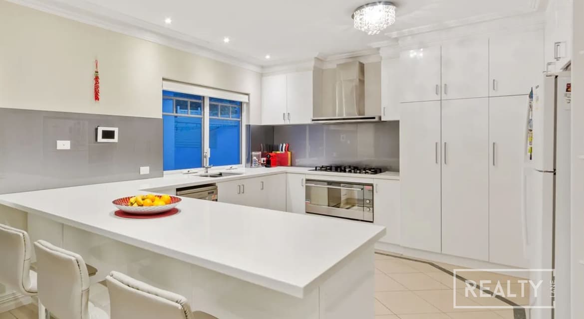 601/127 Great Western Highway, Mays Hill, Duncraig - Thumbnail 7