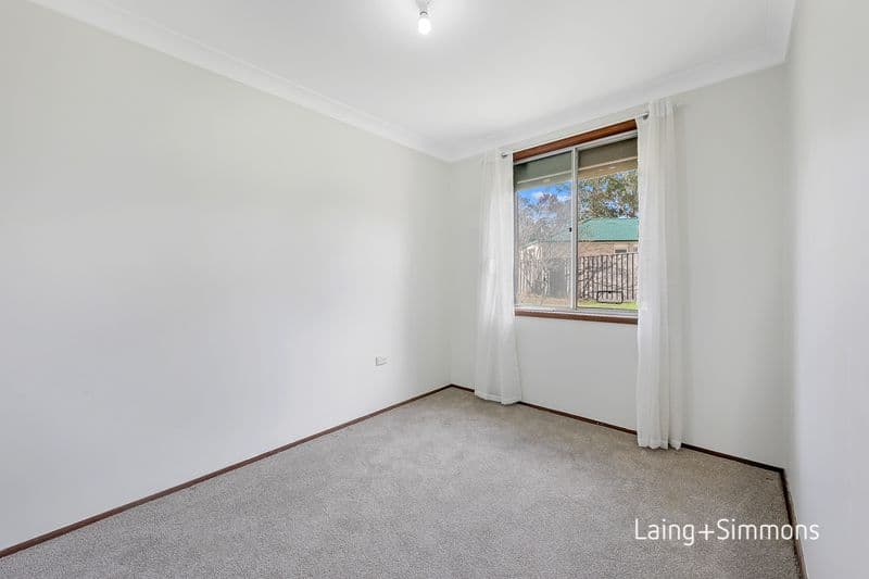 8 Bowrey Place, Shalvey, Shalvey - Thumbnail 6