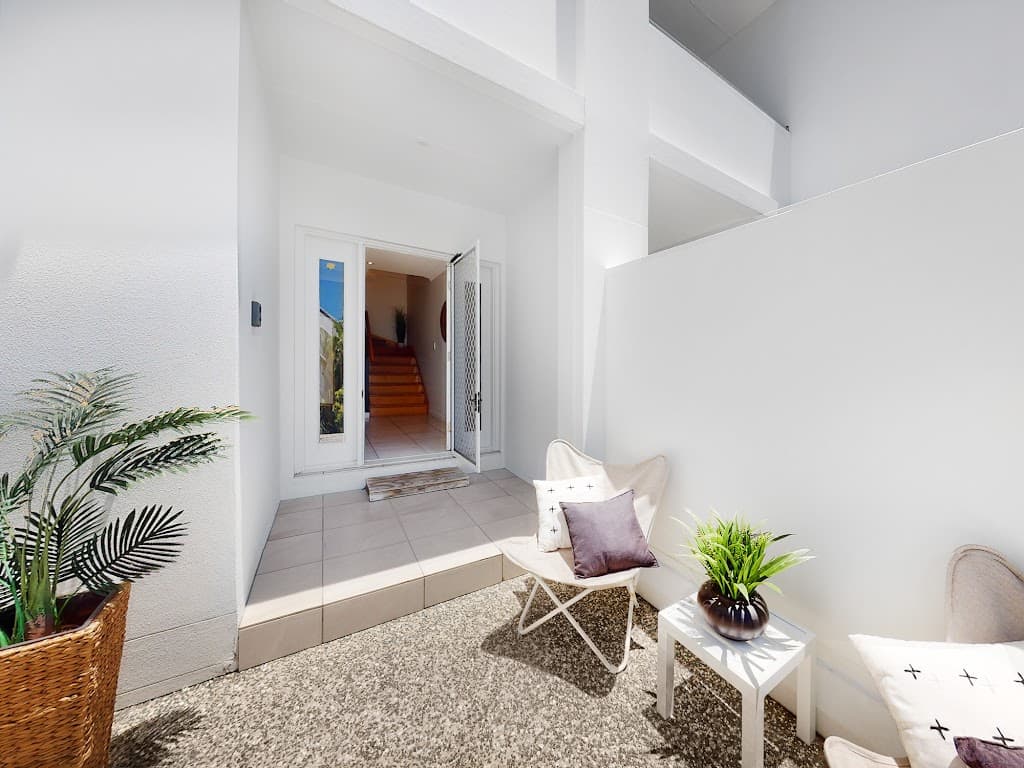 1/40 Bayview Street, Runaway Bay, QLD, 4216, Runaway Bay - Thumbnail 4