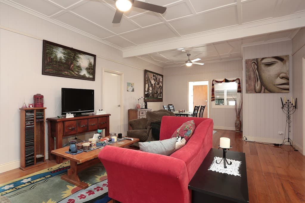 29 Cole, Silkstone, QLD, 4304, Silkstone - Thumbnail 2
