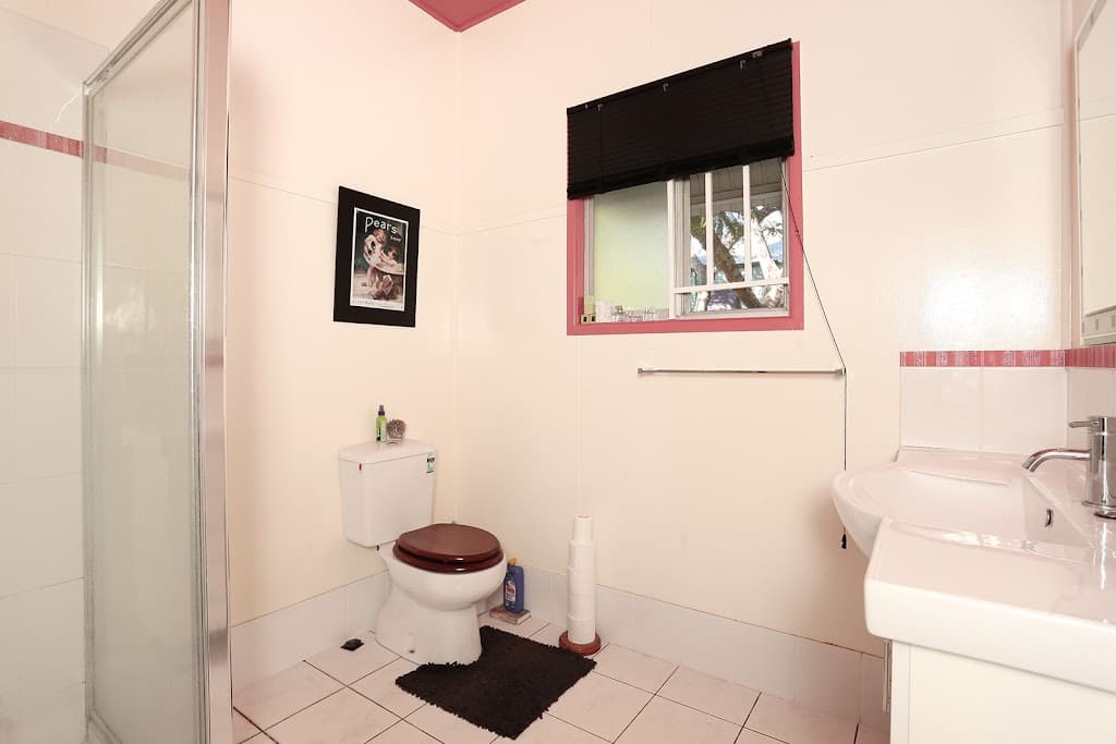 29 Cole, Silkstone, QLD, 4304, Silkstone - Thumbnail 7