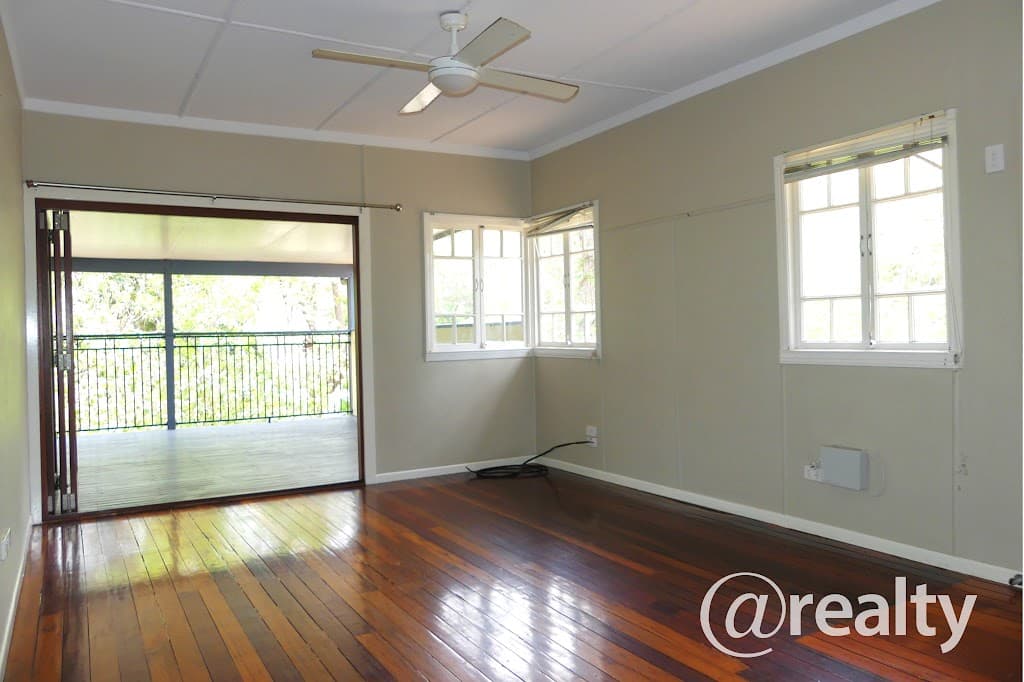 138 Redbank Plains Road, Bellbird Park, QLD, 4300, Bellbird Park - Thumbnail 4