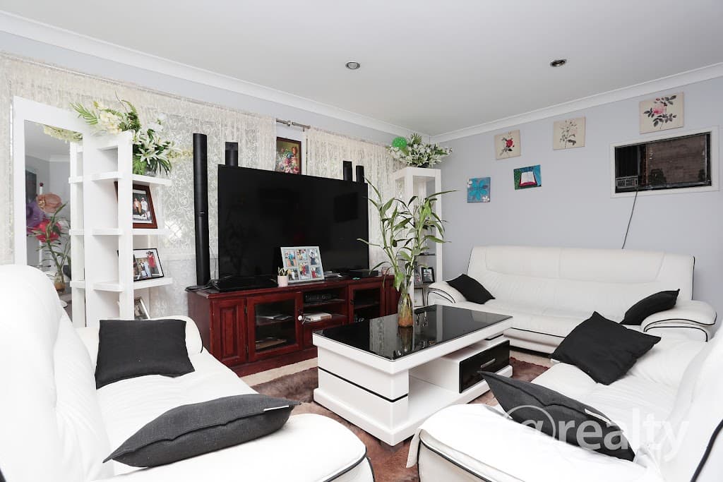 1 Lambrook Court, Camira, QLD, 4300, Camira - Thumbnail 4