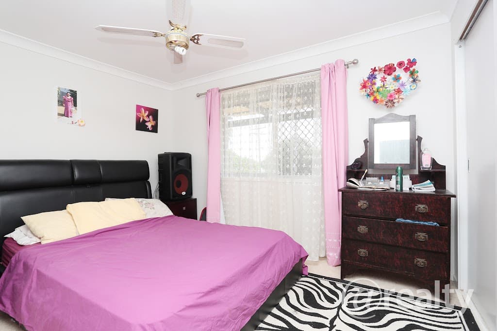 1 Lambrook Court, Camira, QLD, 4300, Camira - Thumbnail 7