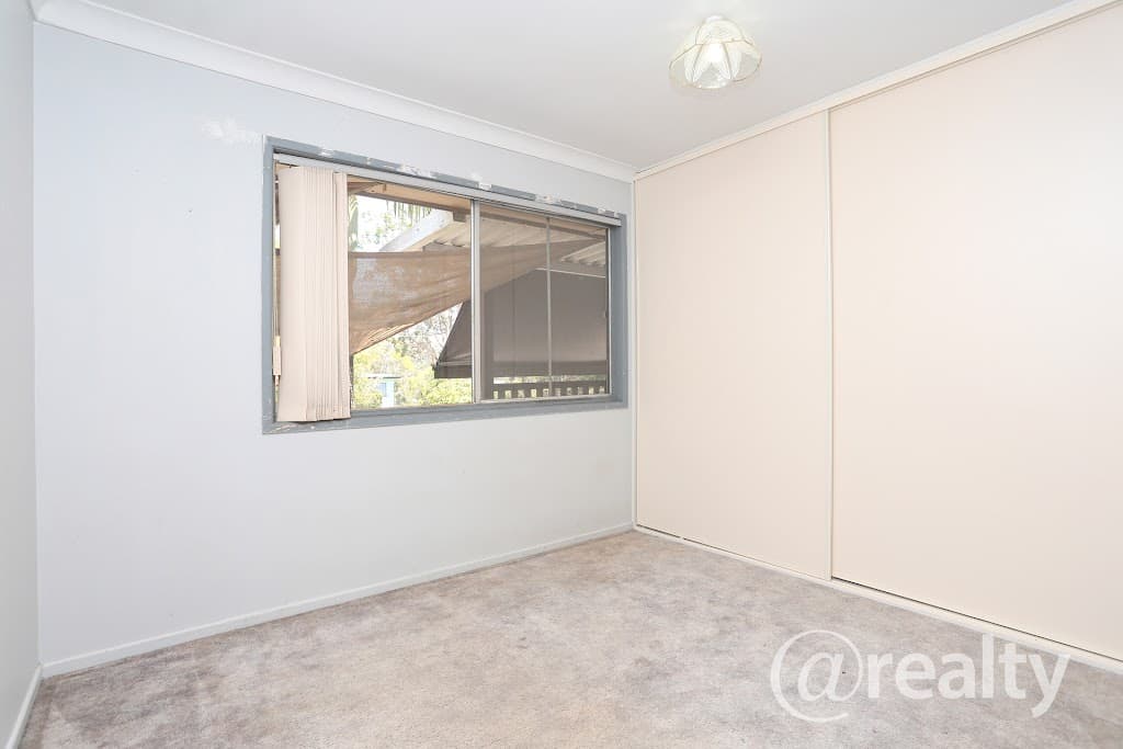 232 Old Logan Road, Camira, QLD, 4300, Camira - Thumbnail 4