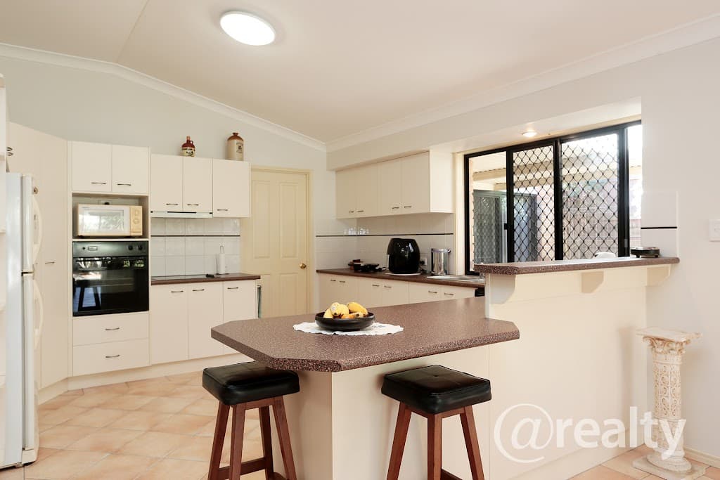 27 Borlase Street, Bellbird Park, QLD, 4300, Bellbird Park - Thumbnail 5