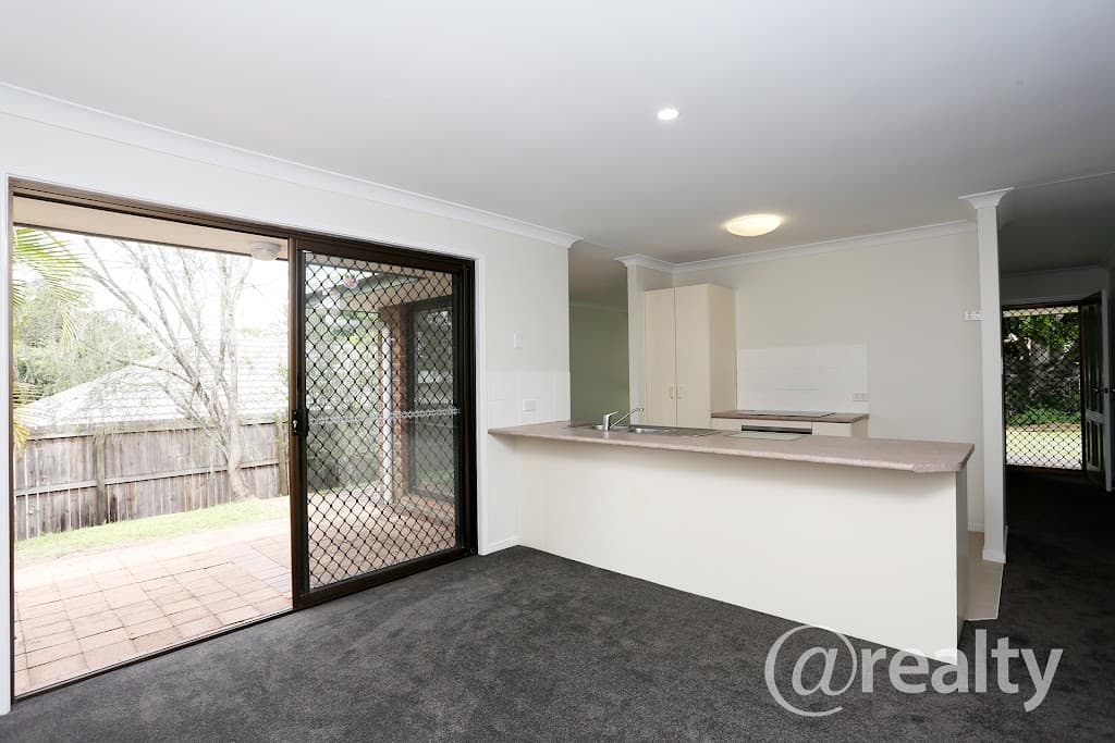 5 Henry Samuel Drive, Redbank Plains, QLD, 4301, Redbank Plains - Thumbnail 2
