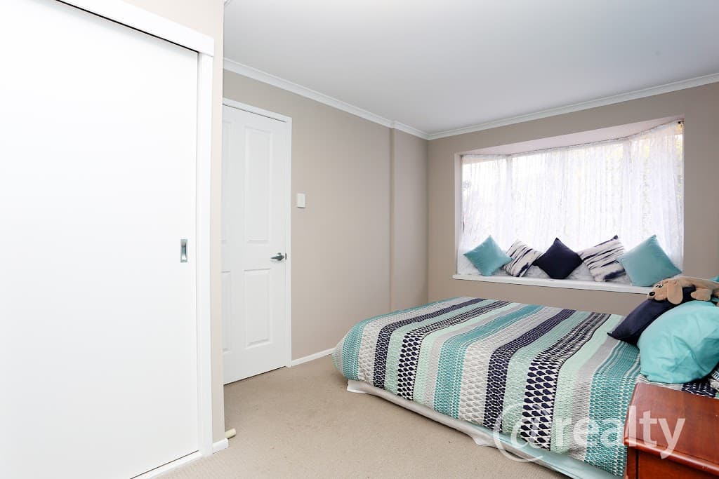 8 Borodin Street, Bellbird Park, QLD, 4300, Bellbird Park - Thumbnail 7