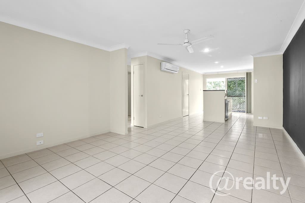 13 Periwinkle Lane, Springfield Lakes, QLD, 4300, Springfield Lakes - Thumbnail 2