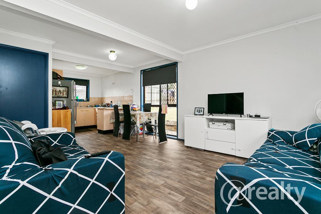 2/34 Defiance Road, LOGAN CENTRAL, QLD, 4114, Logan Central - Thumbnail 3
