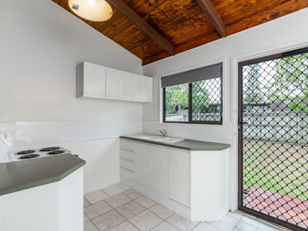 1 Dunbar Street, Browns Plains, QLD, 4118, Browns Plains - Thumbnail 4