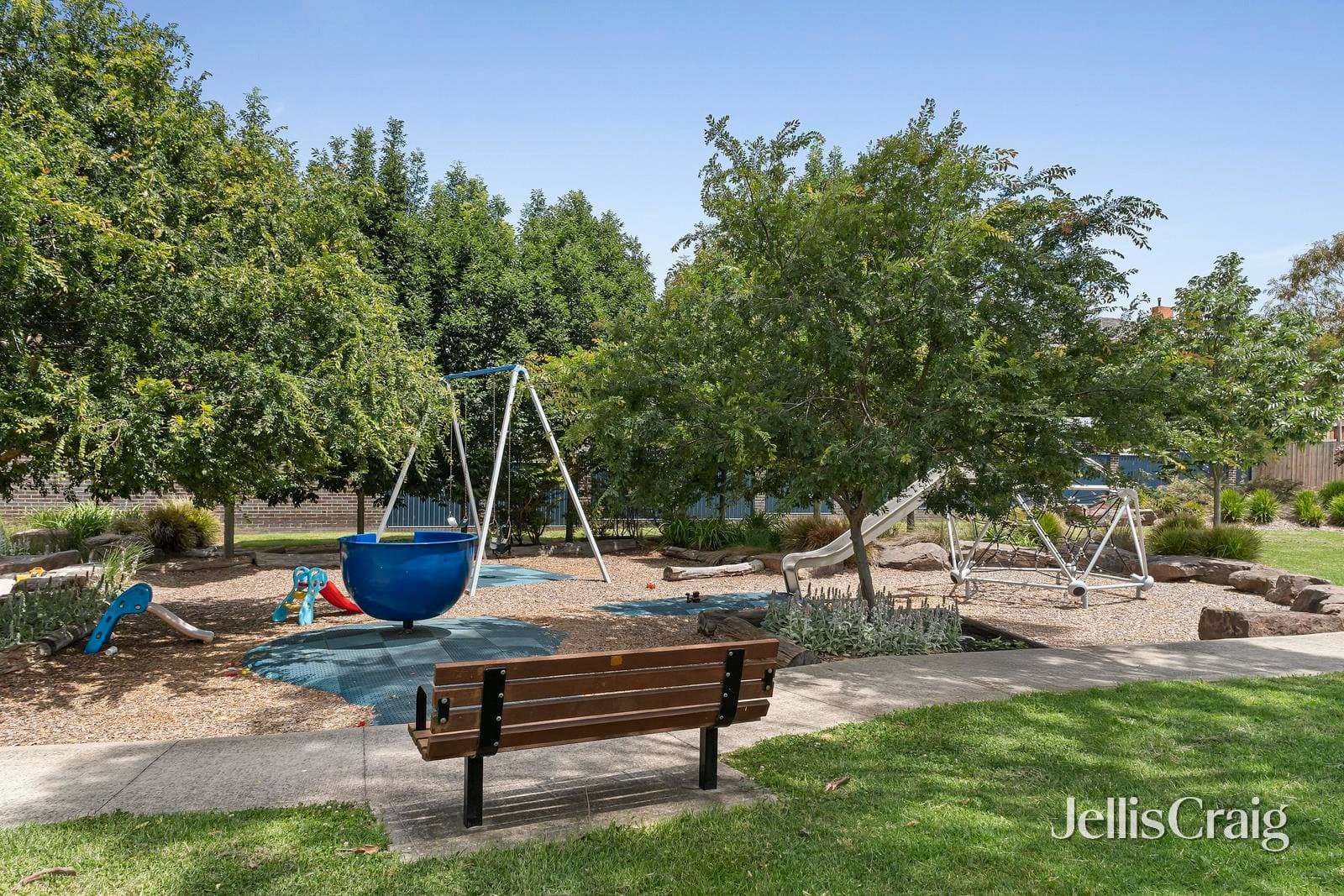 2/7 Westwood Drive, Bulleen, Bulleen - Image 1