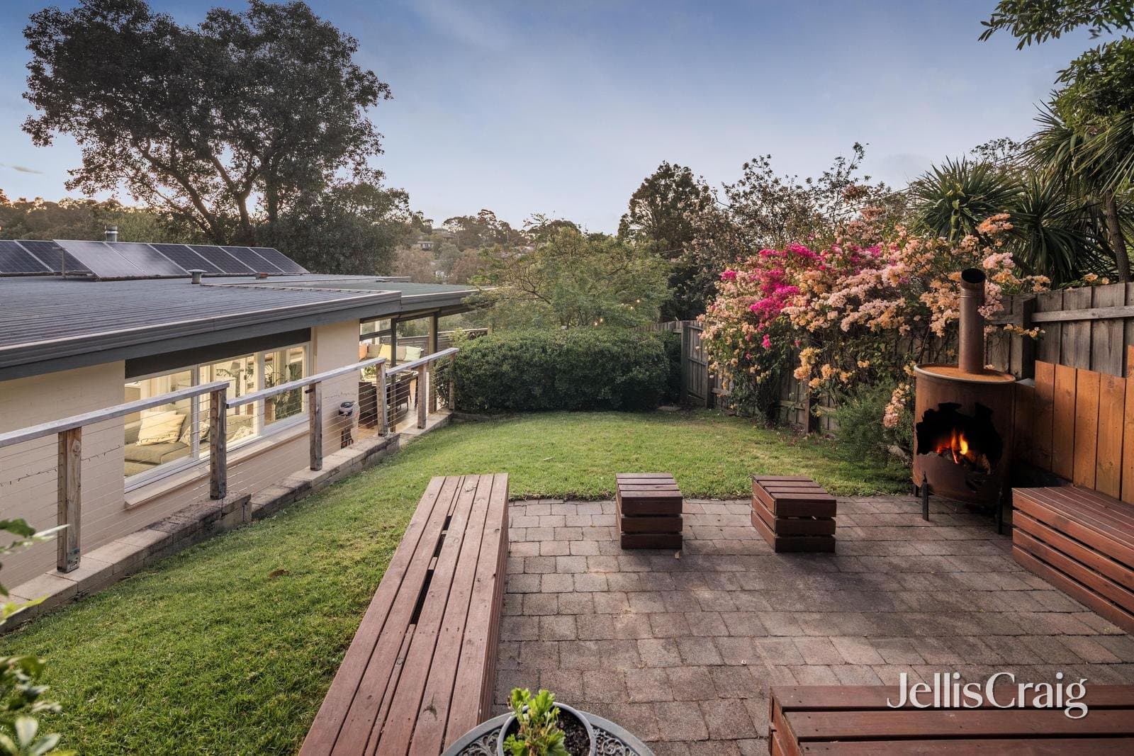 2 Kent Court, Eltham, Eltham - Image 1