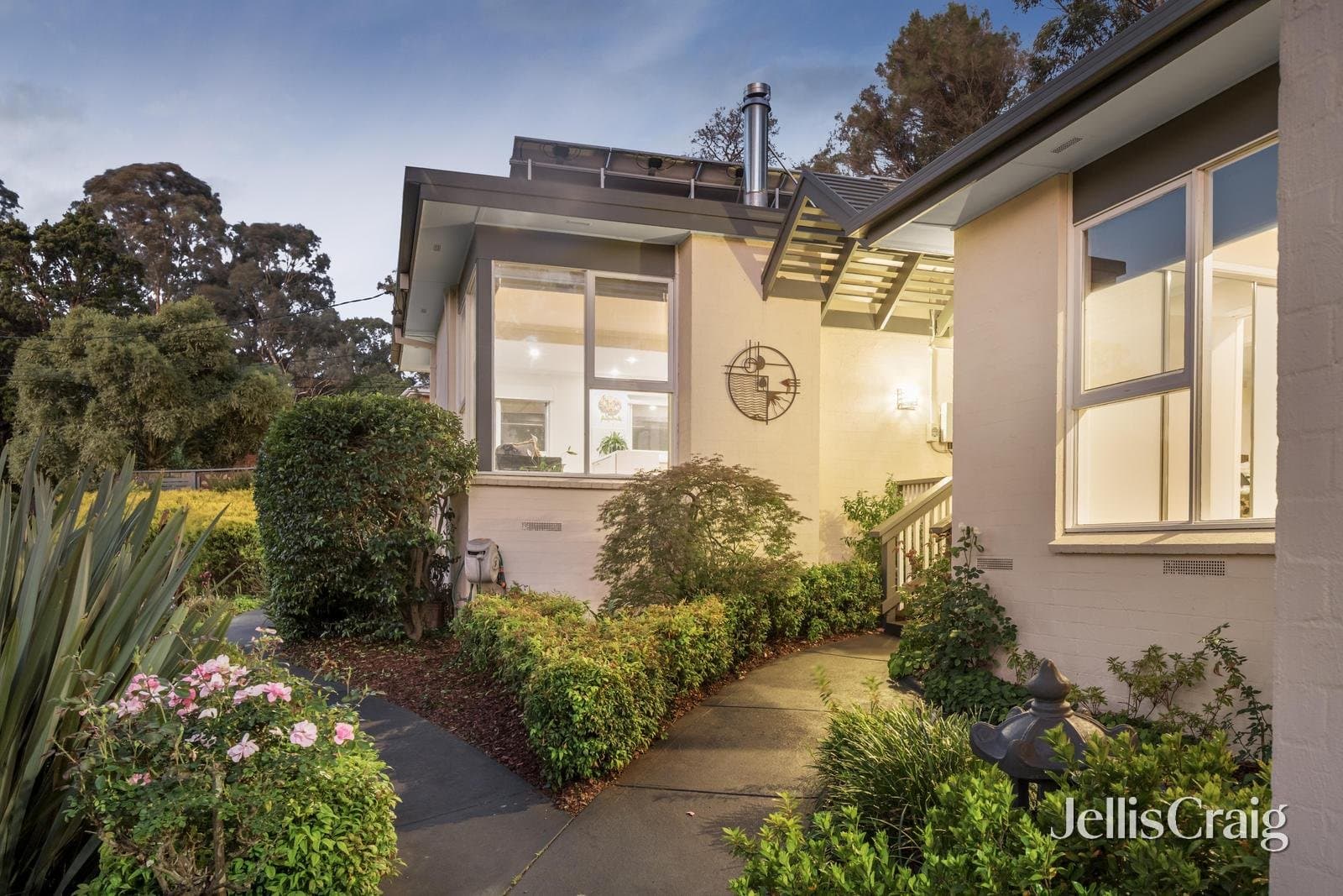 2 Kent Court, Eltham, Eltham - Thumbnail 3