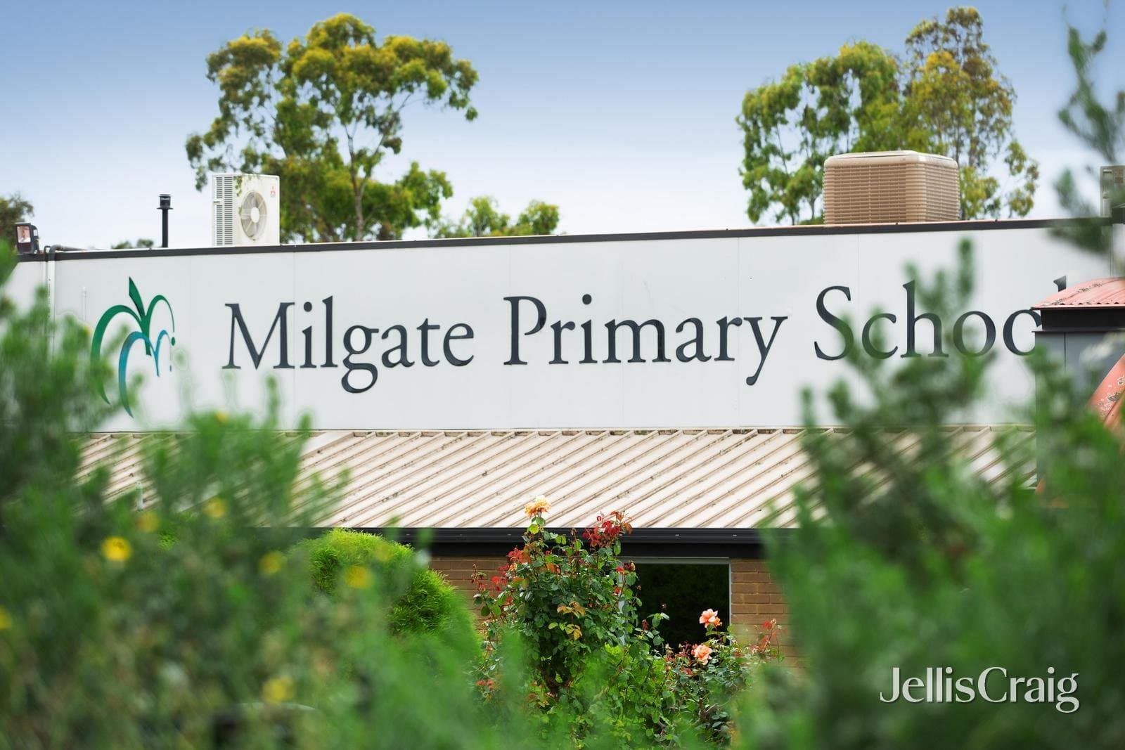 10 Longstaff Court, Doncaster East, Doncaster East - Image 1