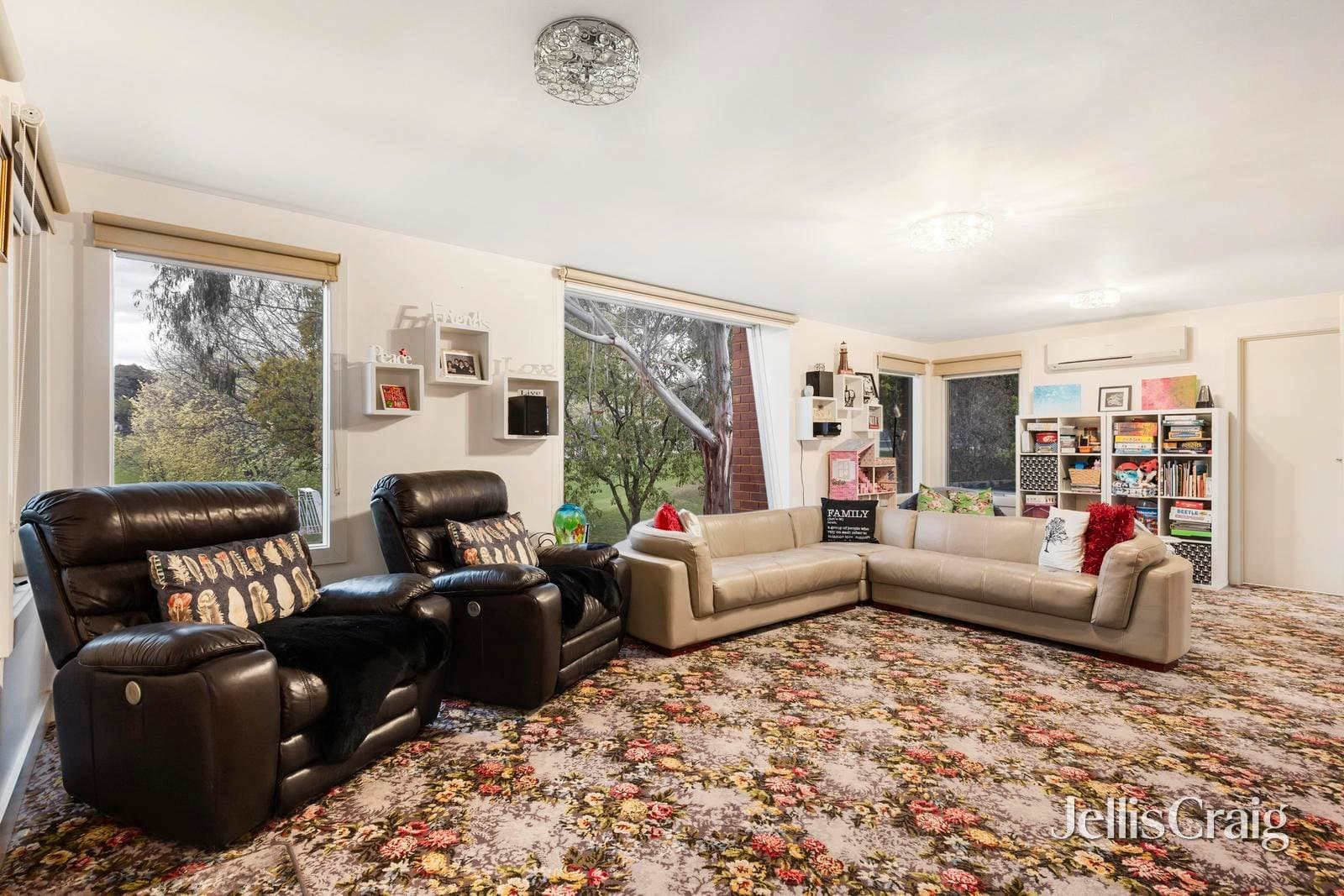 10 Longstaff Court, Doncaster East, Doncaster East - Thumbnail 4