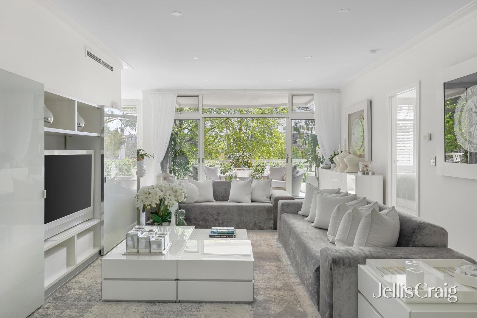 1.3/85 Alexandra Avenue, South Yarra, South Yarra - Thumbnail 2