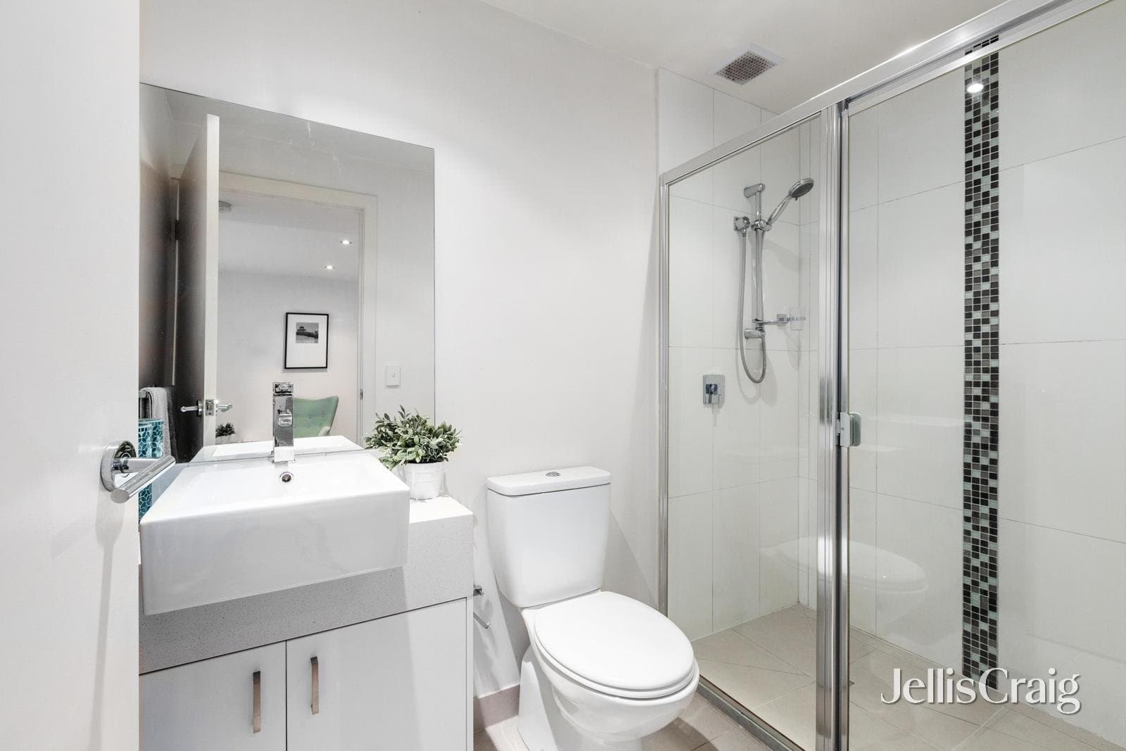 7/157-163 Burwood Road, Hawthorn, Wavell Heights - Thumbnail 6