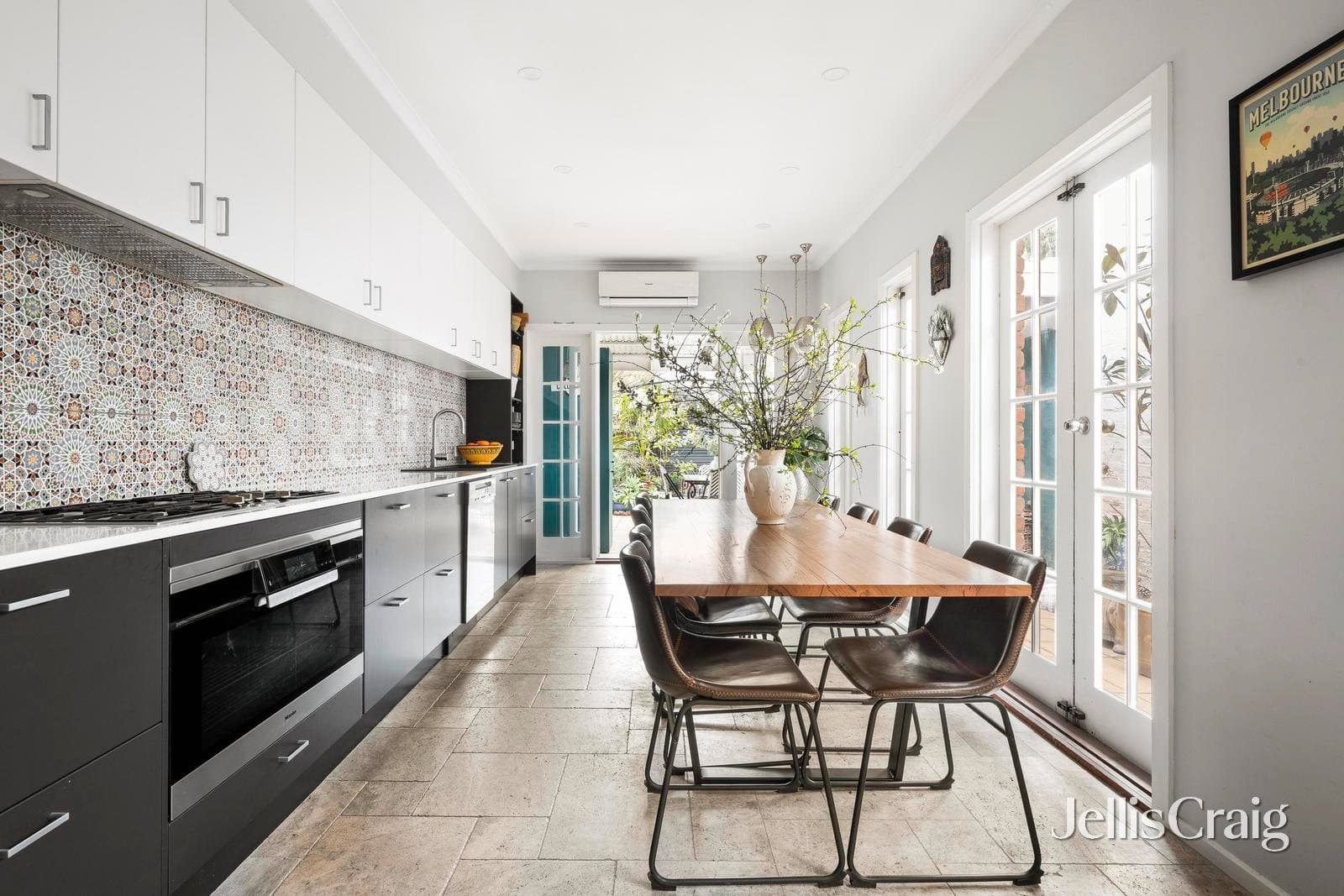 23 Victoria Parade, Collingwood, Collingwood - Thumbnail 3