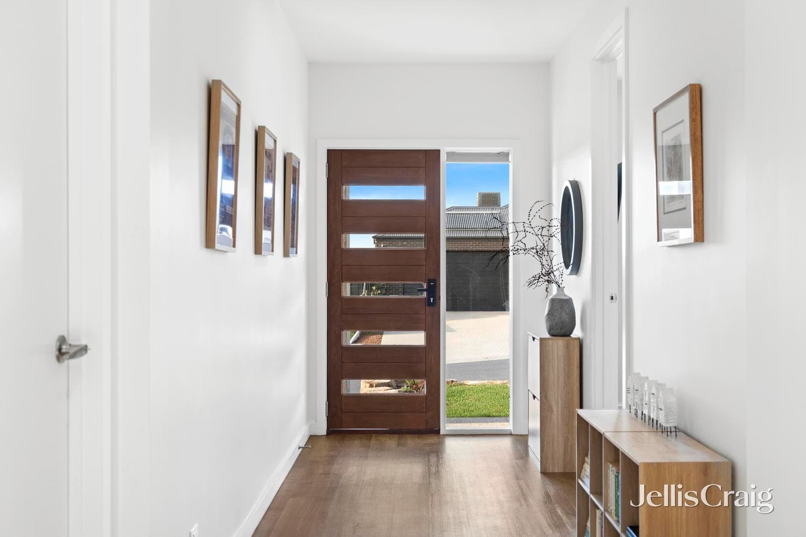 11 Hill View Court, Mckenzie Hill, Mckenzie Hill - Thumbnail 3