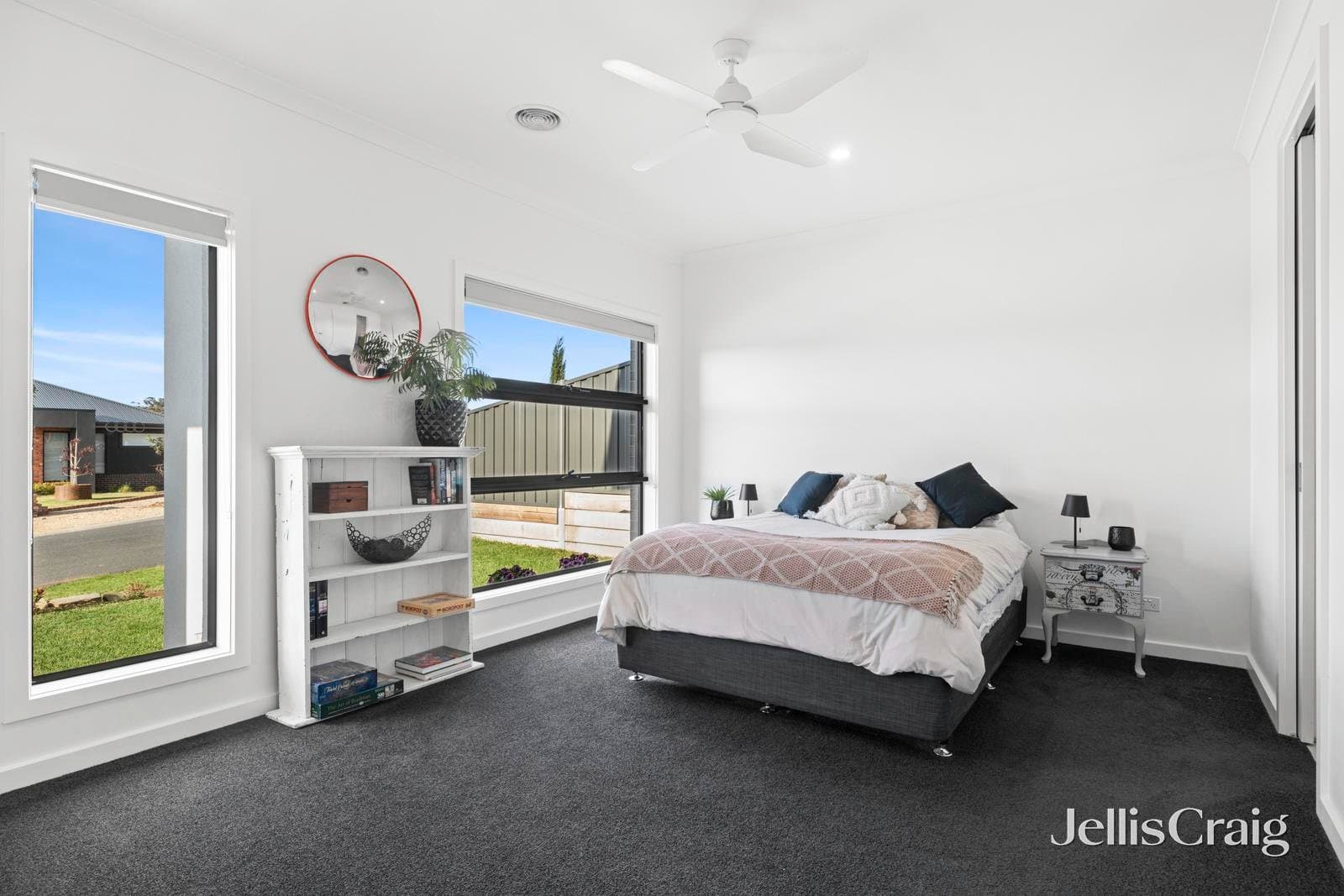 11 Hill View Court, Mckenzie Hill, Mckenzie Hill - Thumbnail 4