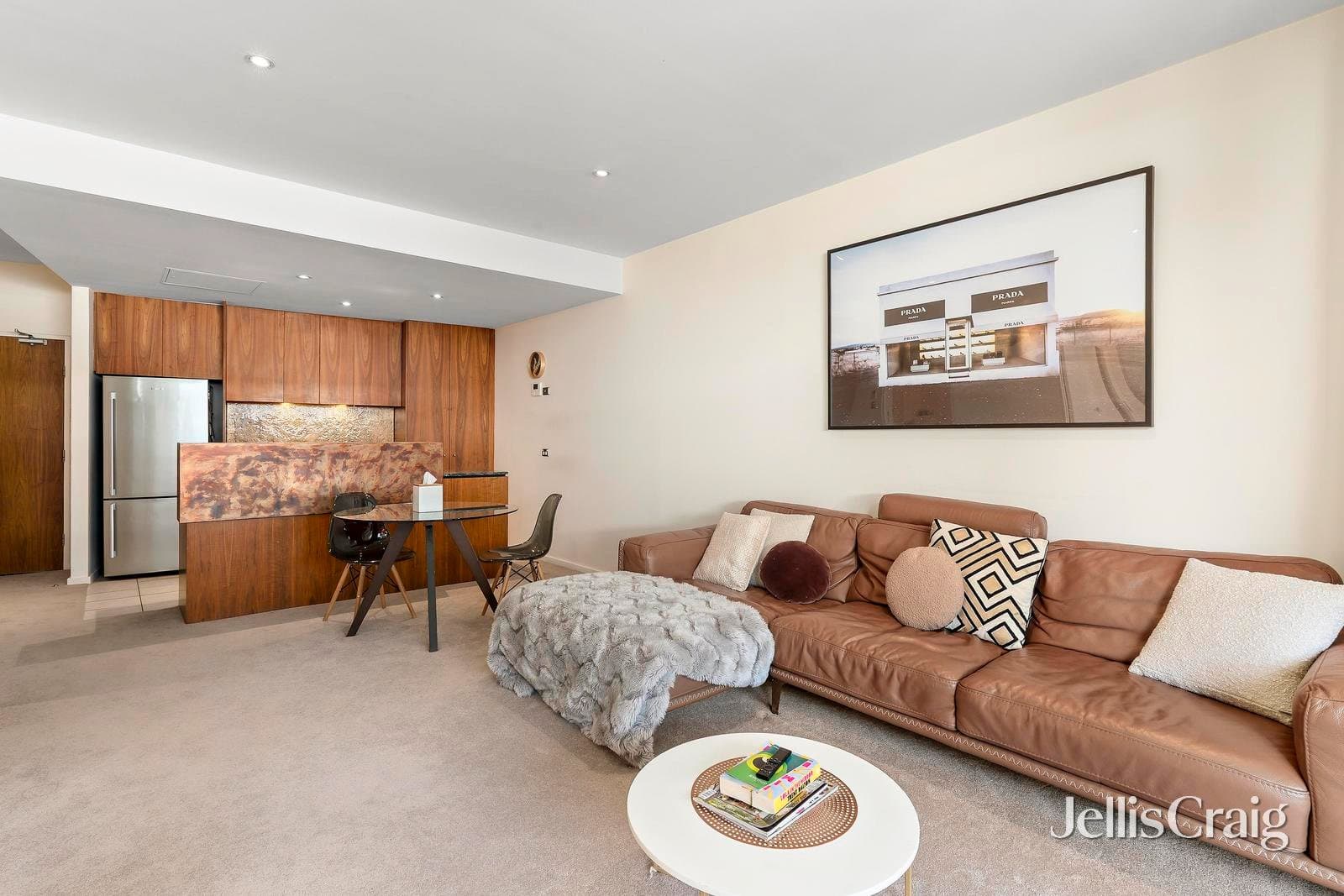 104/187 Graham Street, Port Melbourne, Port Melbourne - Thumbnail 2