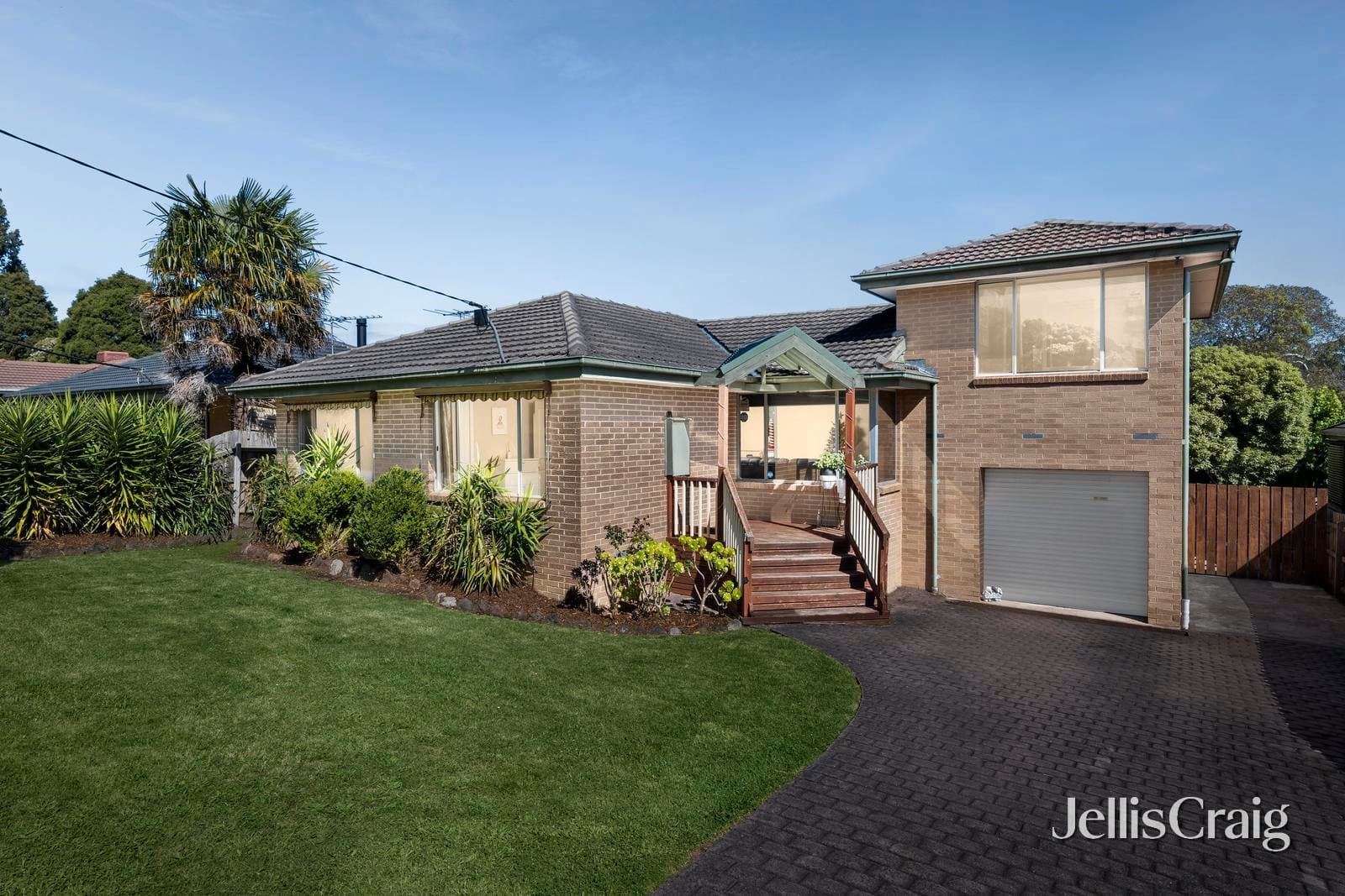 14 Melrose Avenue, Coldstream, Coldstream - Thumbnail 2