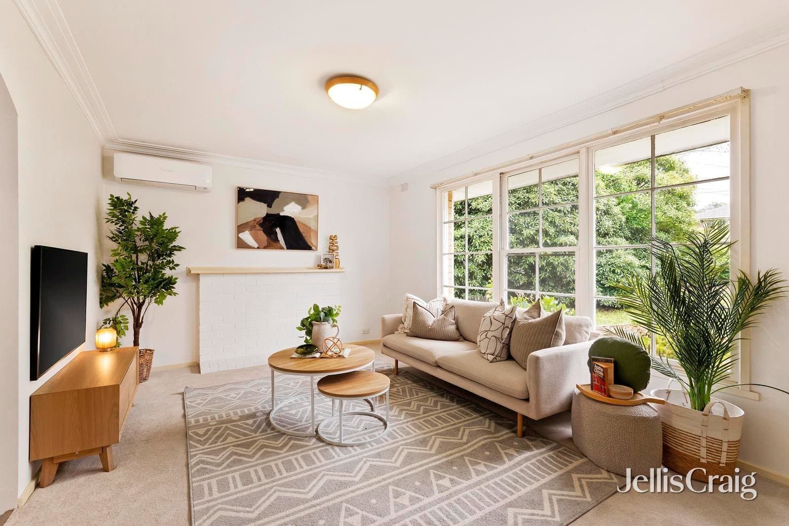 43 Ballantyne Crescent, Kilsyth, Kilsyth - Thumbnail 3