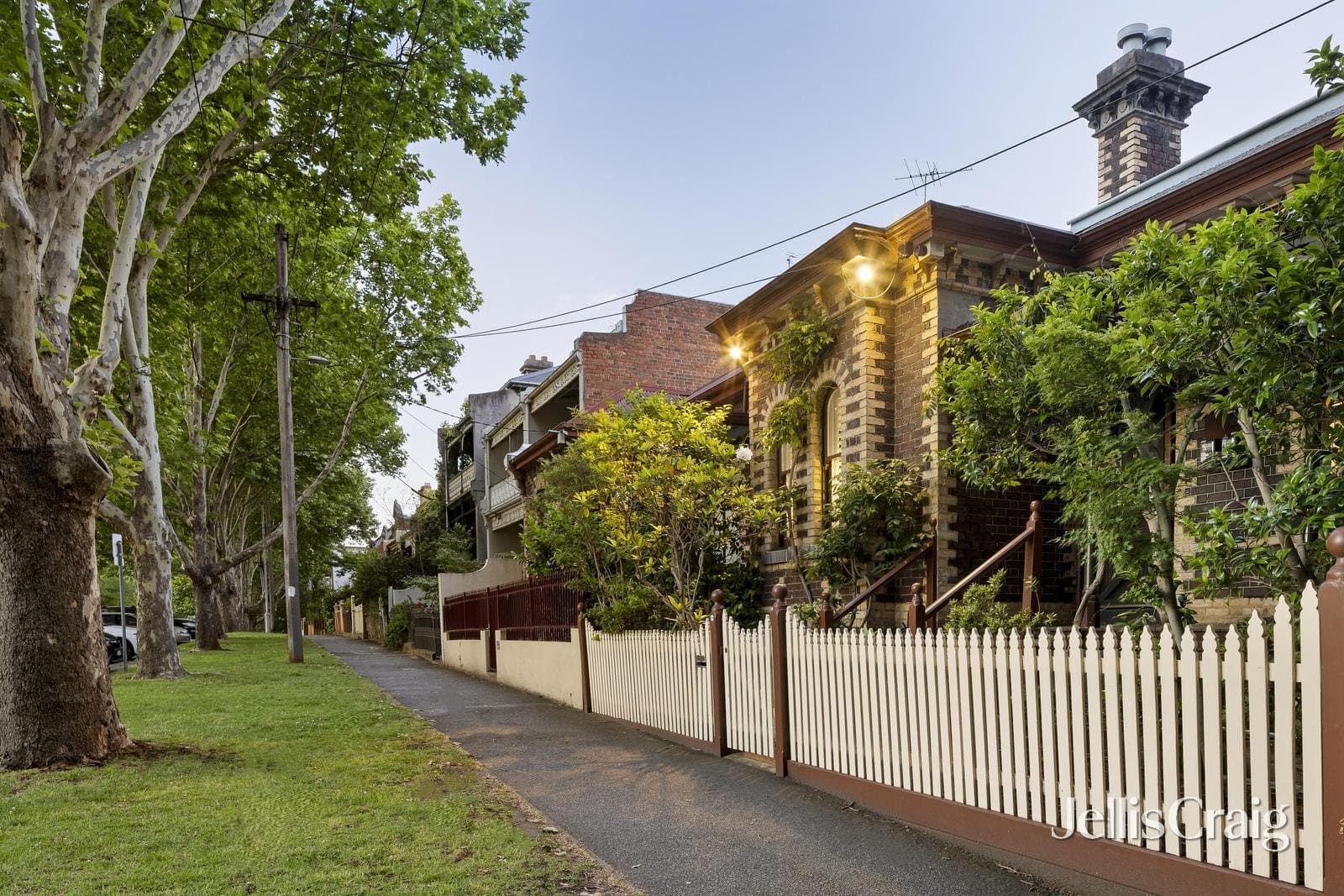 14 Shiel Street, North Melbourne, North Melbourne - Thumbnail 2