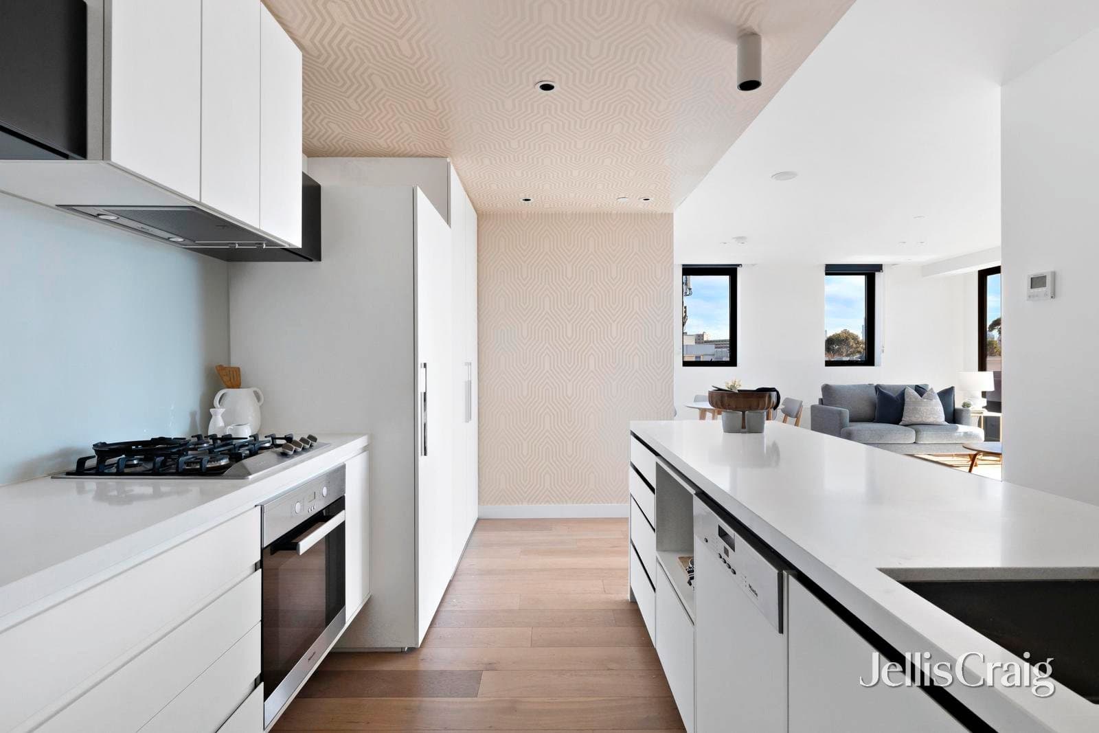 220/2 Hobson Street, South Yarra, South Yarra - Thumbnail 4