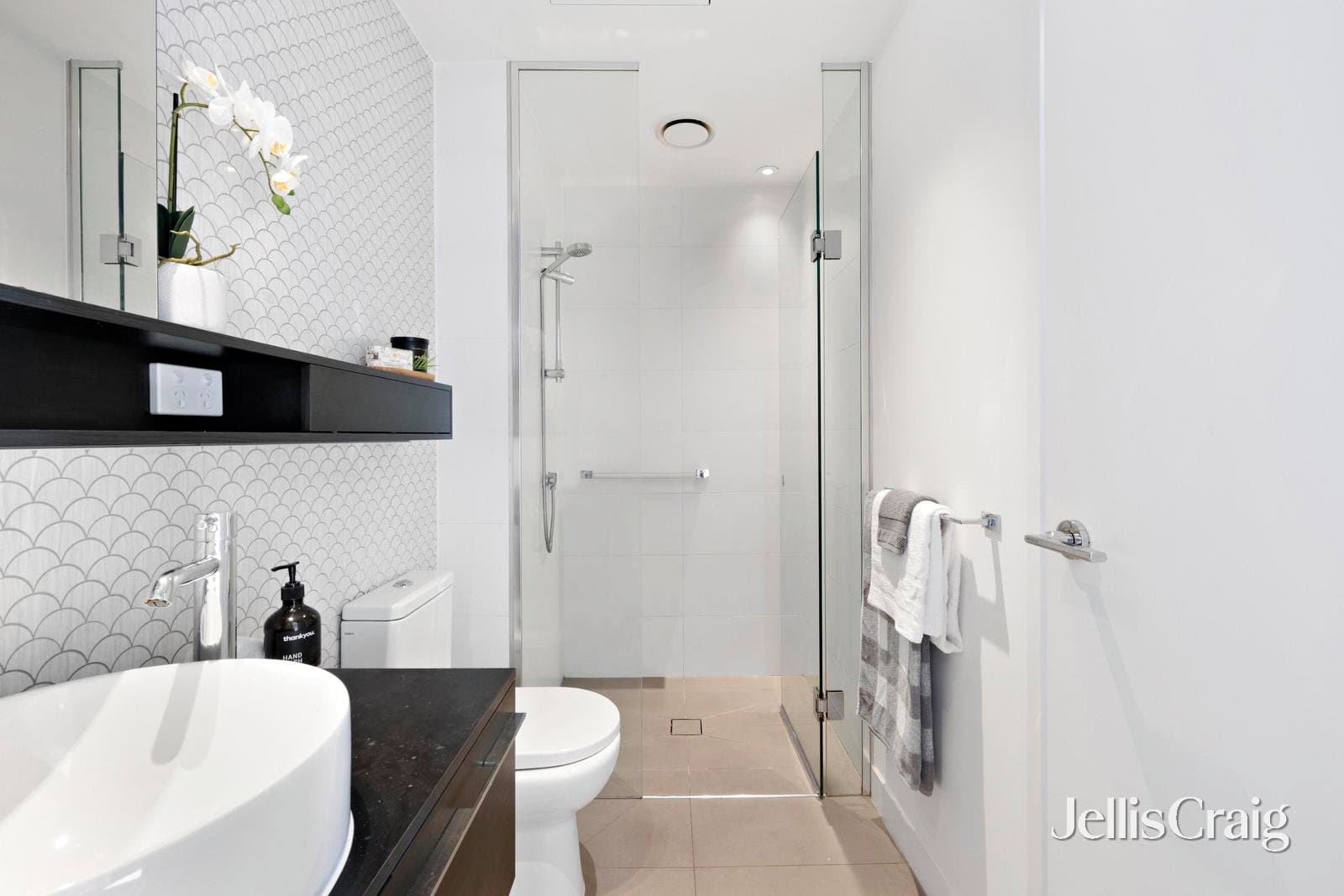 220/2 Hobson Street, South Yarra, South Yarra - Thumbnail 7