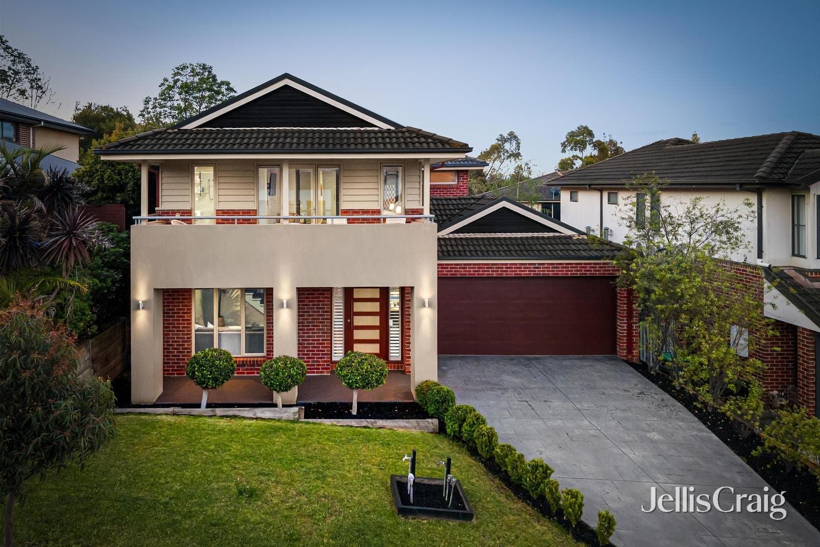 16 Scurry Drive, Croydon, Croydon - Thumbnail 2