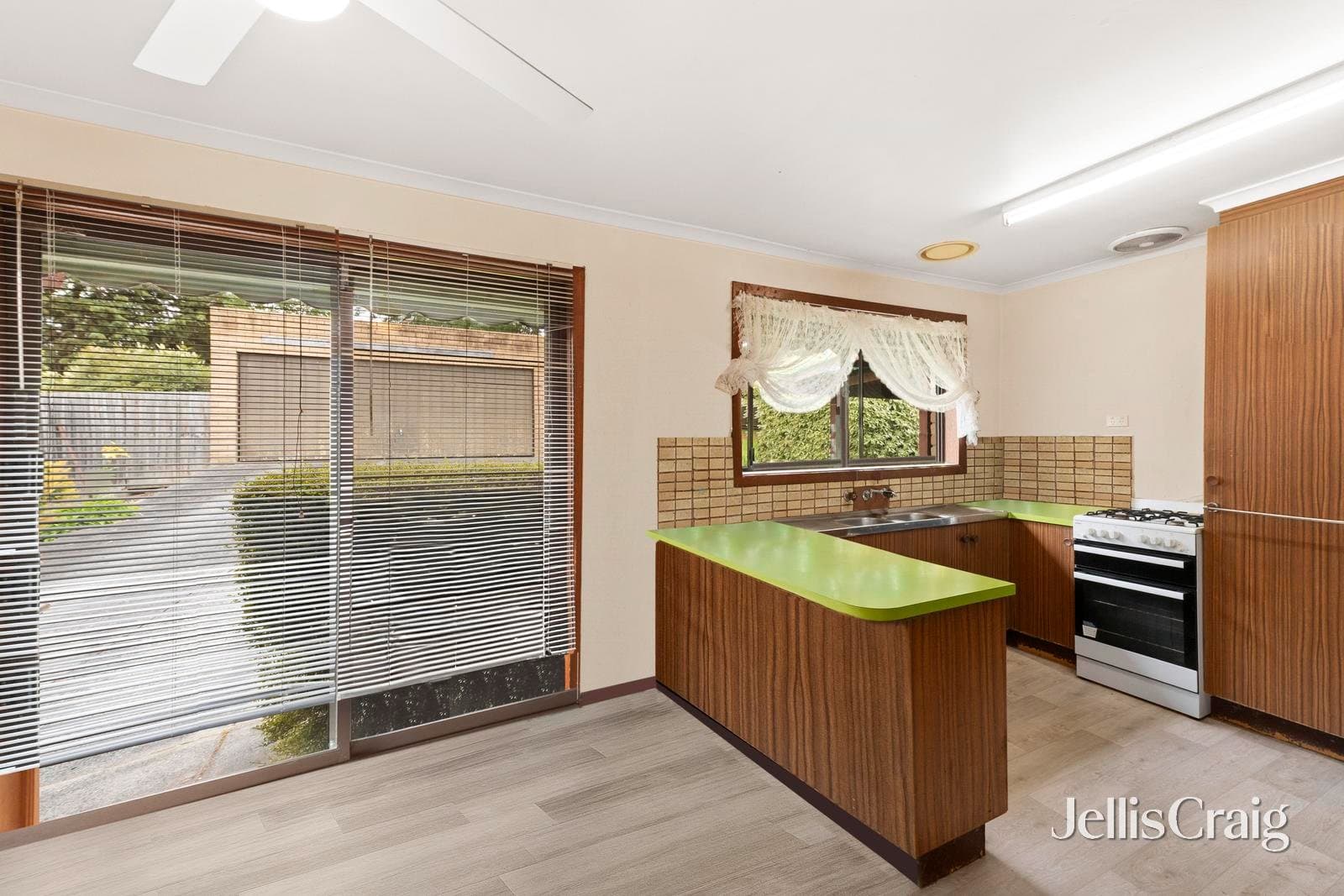 5 Melrose Avenue, Coldstream, Coldstream - Thumbnail 3