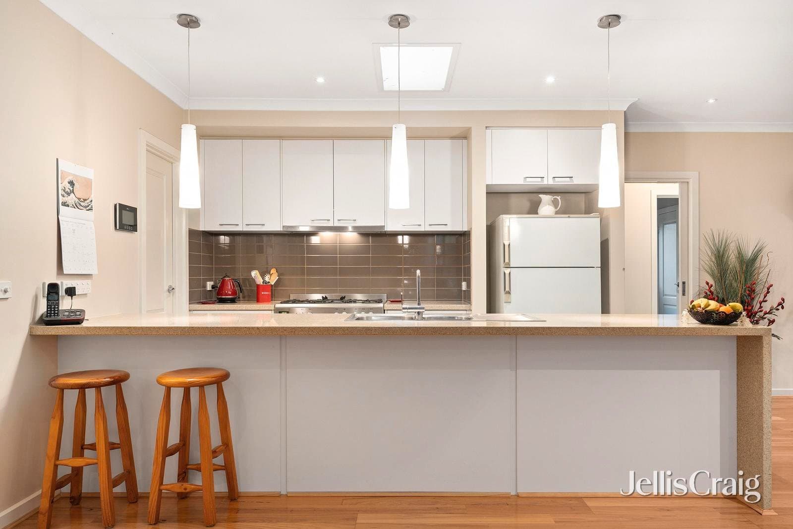 9 Beatty Avenue, Croydon, Croydon - Thumbnail 5