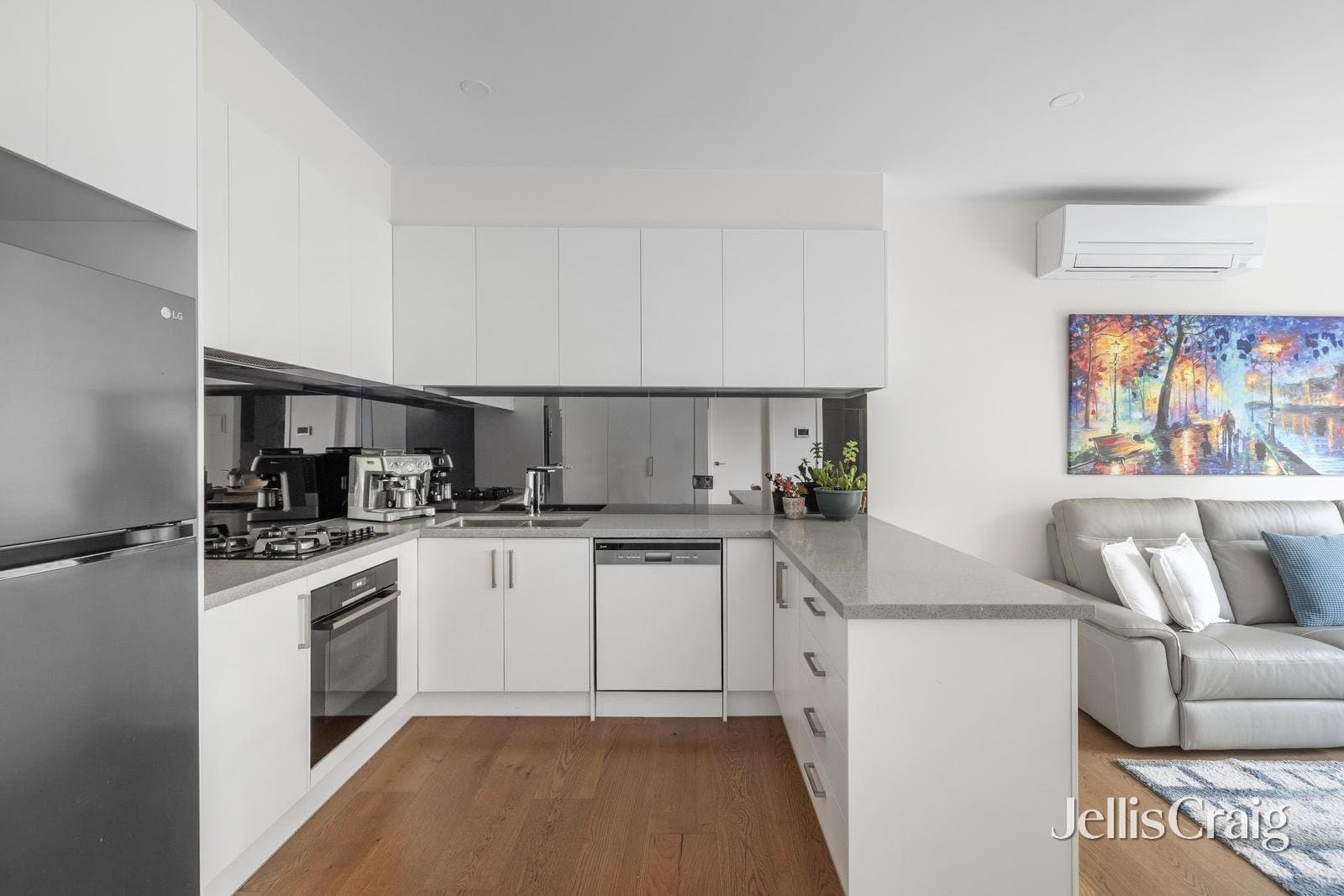 202/462 Dandenong Road, Caulfield North, Caulfield North - Thumbnail 4