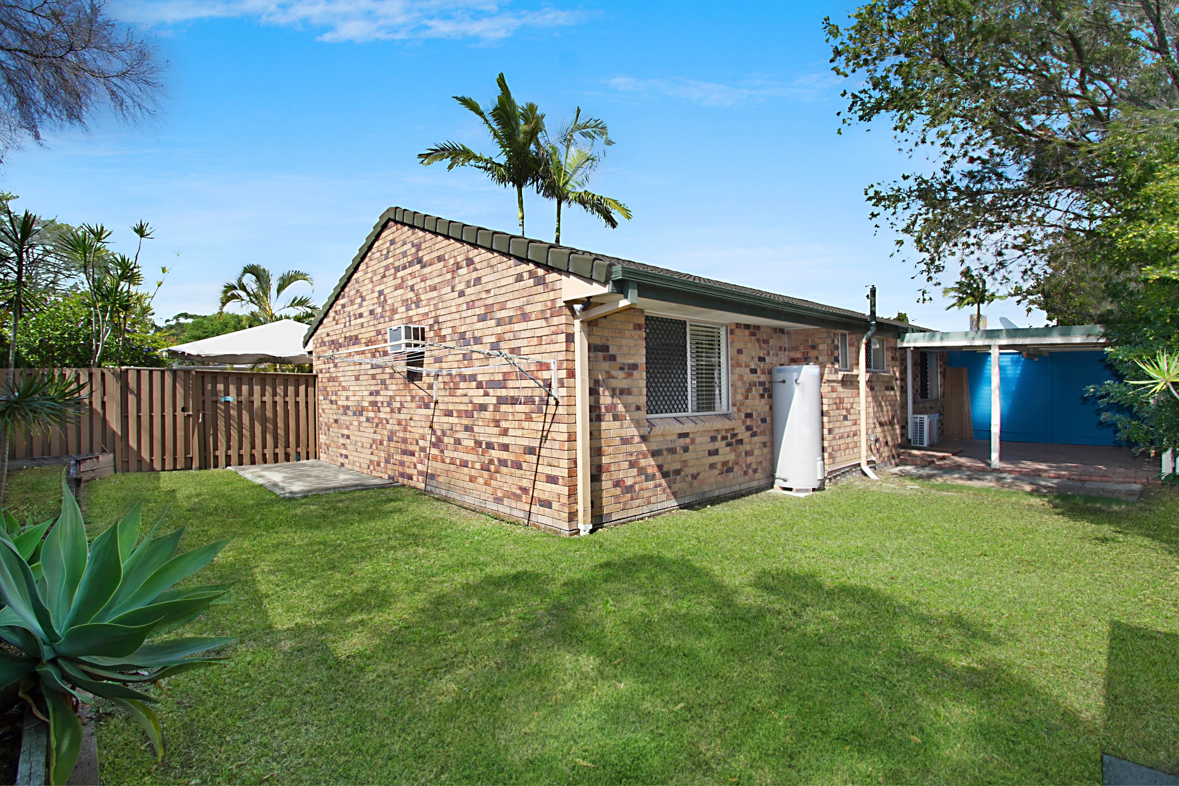 44 Montezuma Drive, Burleigh Waters QLD 4220, Burleigh Waters - Thumbnail 3