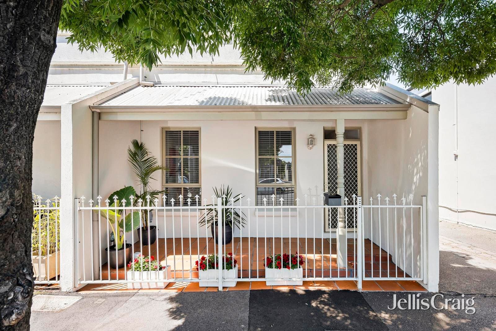 106 Nott Street, Port Melbourne, Port Melbourne - Thumbnail 2