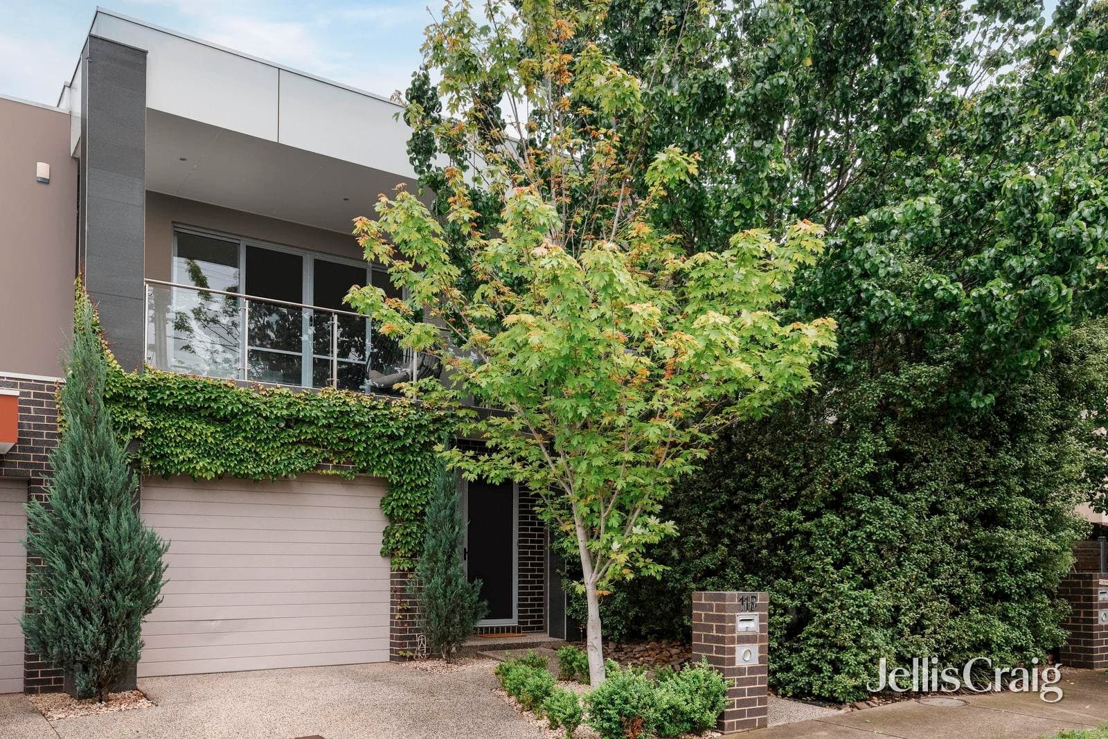 11b Archbold Street, Thornbury, Thornbury - Thumbnail 2
