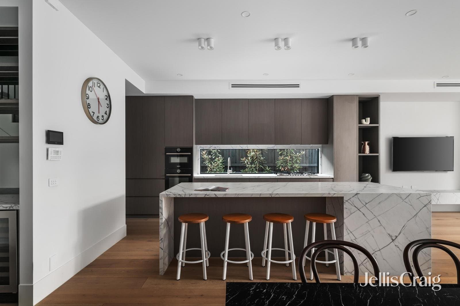 2b Castlewood Street, Bentleigh East, Bentleigh East - Thumbnail 6