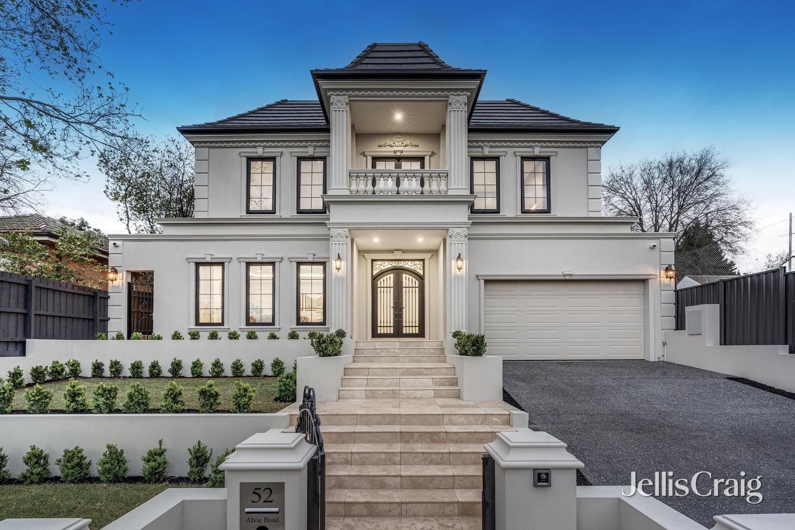 52 Alvie Road, Mount Waverley, Mount Waverley - Thumbnail 2