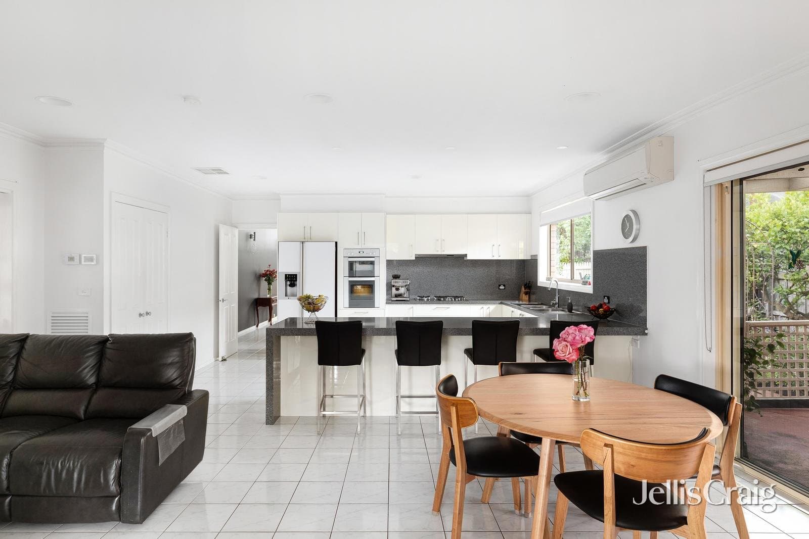 19 Wentworth Close, Diamond Creek, Diamond Creek - Thumbnail 8