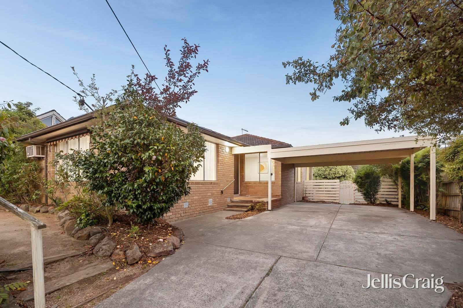 4 Athelstane Drive, Ringwood North, Ringwood North - Thumbnail 3