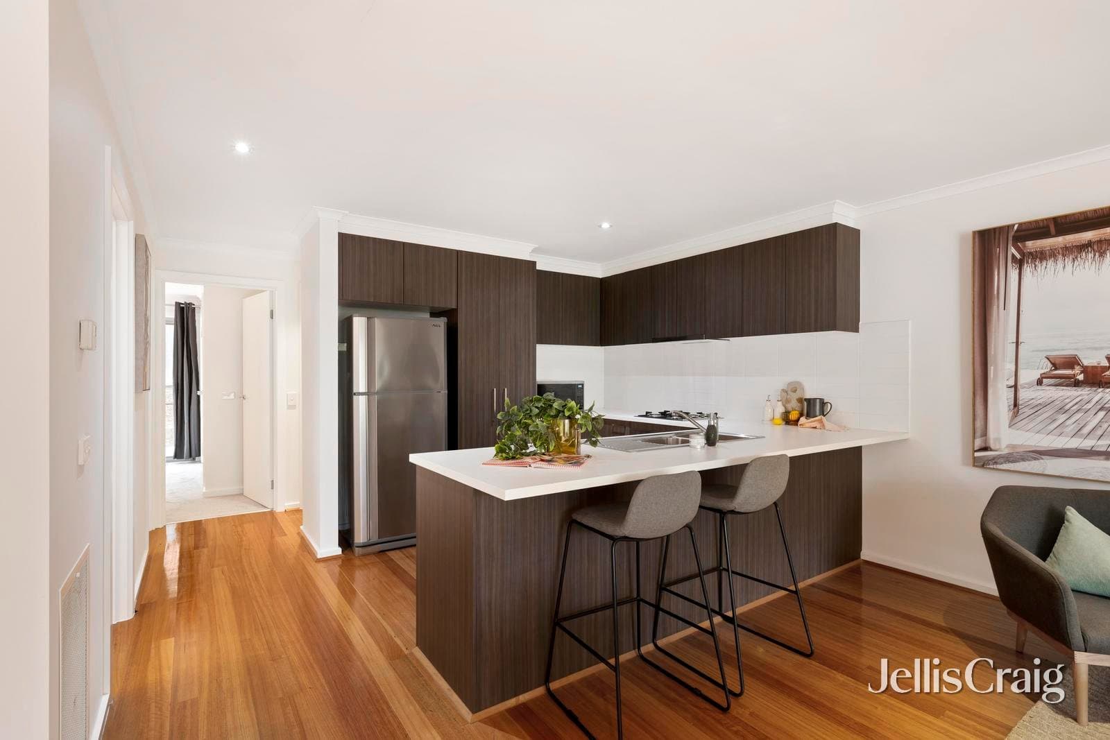 5 Themeda Place, Lilydale, Lilydale - Thumbnail 4